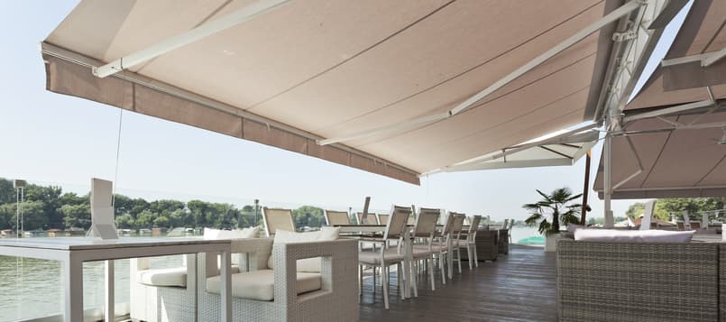 Consejos-para-instalar-un-toldo