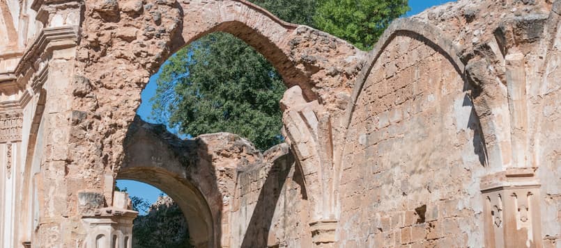 Monasterio-de-Piedra-2-1