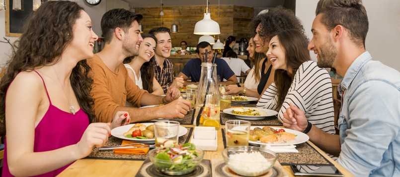 ventajas-de-celebrar-la-comida-de-Navidad-en-un-restaurante-1